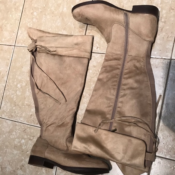 Ashley Stewart Wide calf and wide width boot - Picture 1 of 3